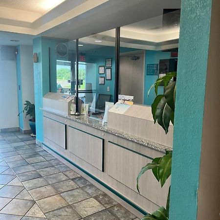 Howard Johnson By Wyndham Clarksville Tennessee Exterior foto
