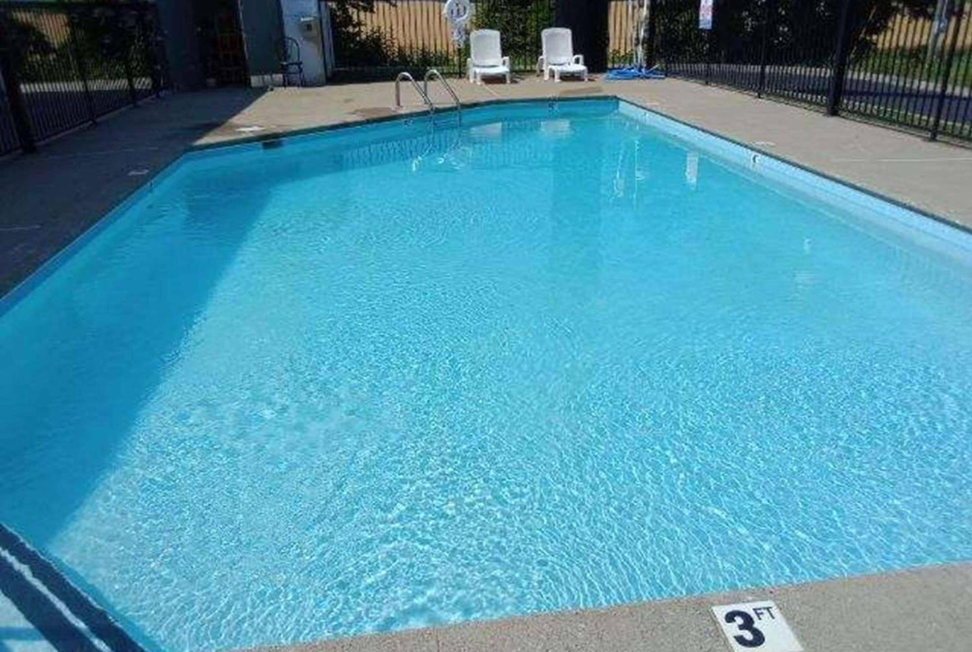 Howard Johnson By Wyndham Clarksville Tennessee Exterior foto